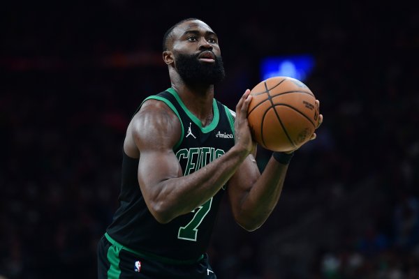 Jaylen Brown nói về việc cần n